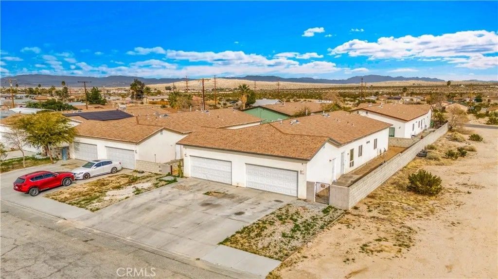 Photo of 6453 Athol Avenue, 29 Palms, CA 92277 (MLS # JT26028298)