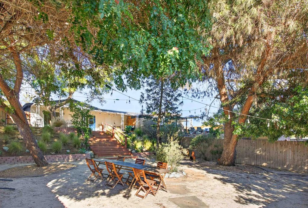 Photo of 3548 De Leone Rd, San Marcos, CA 92069 (MLS # 2600222)