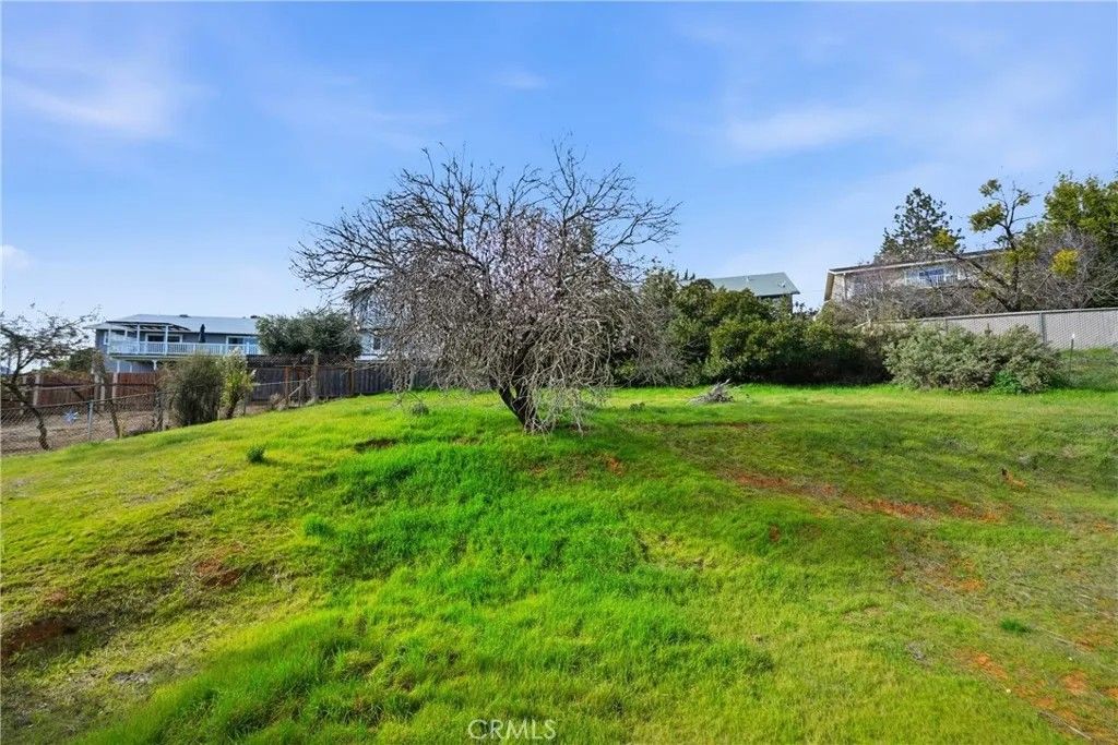 Photo of 5139 Canterberry Dr, Kelseyville, CA 95451 (MLS # LC26020808)
