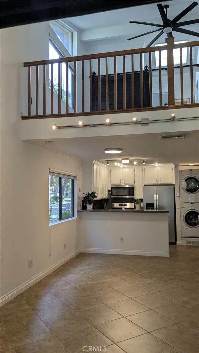 4900 E Chapman 48