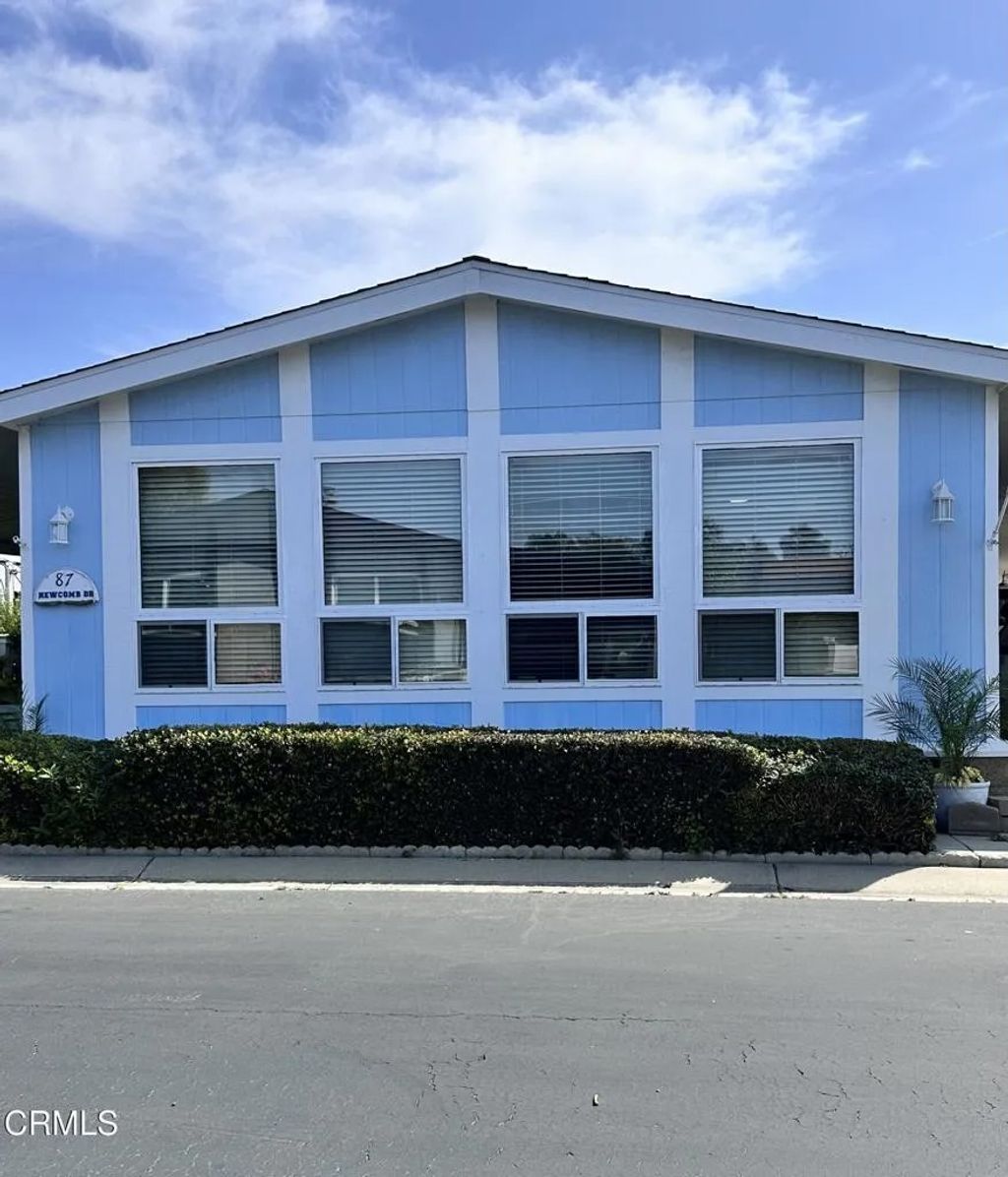 Photo of 4700 Aurora Dr #87, Ventura, CA 93003 (MLS # V1-35386)
