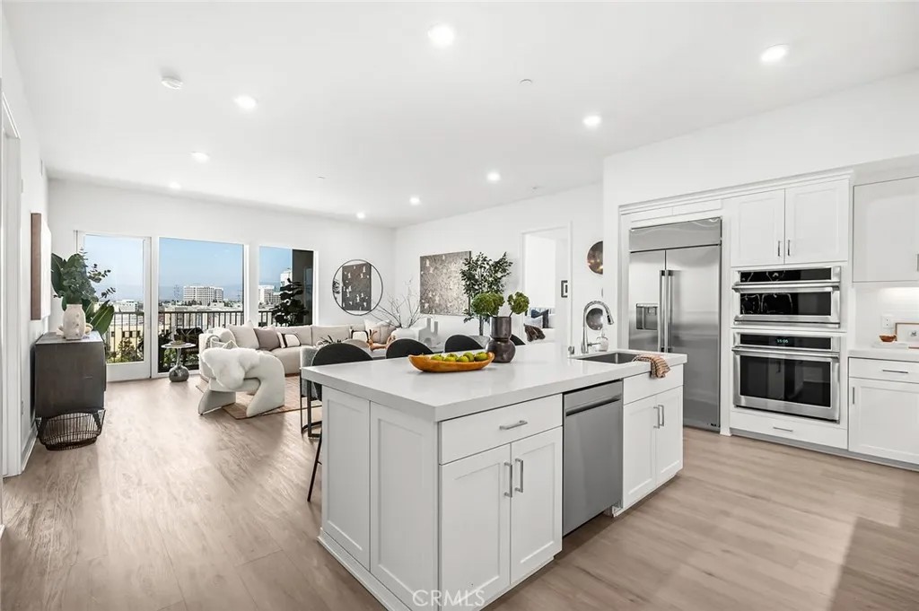 3604 Rivington