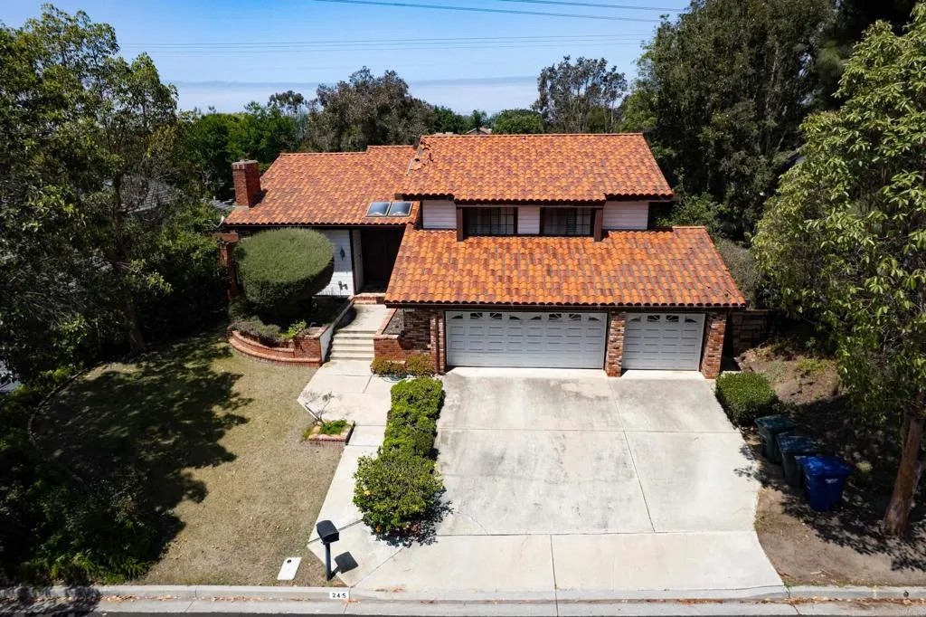 245 Loma Corta Drive