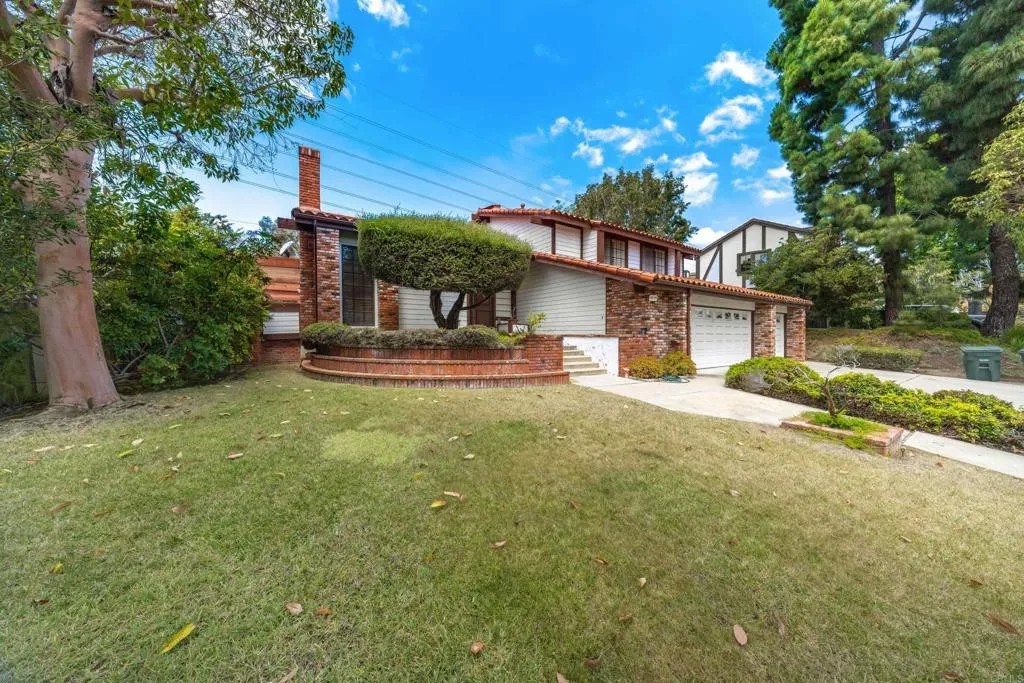 245 Loma Corta Drive