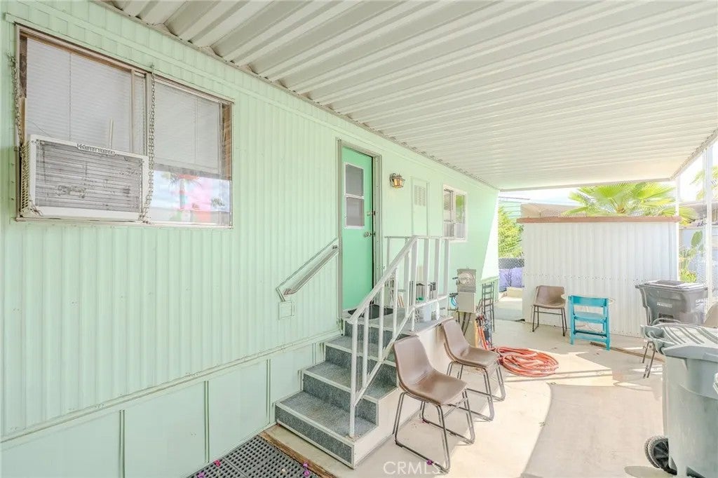 Photo of 1499 Old Mountain, San Jacinto, CA 92583 (MLS # IG26138865)