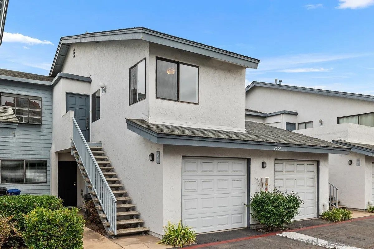 4054 Nobel Drive 204