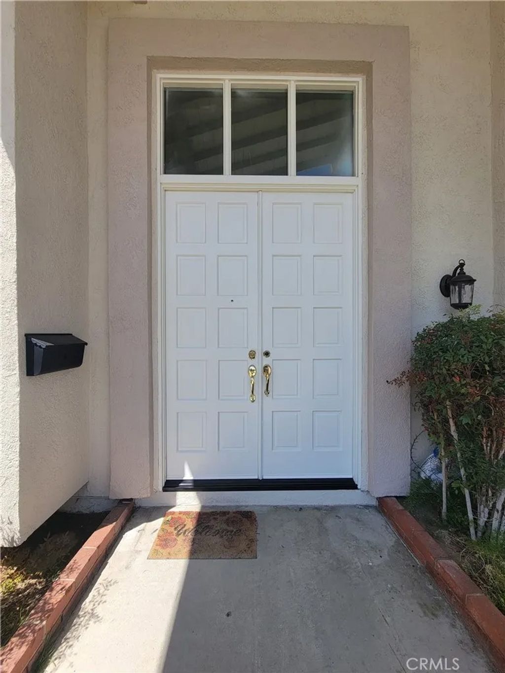Photo of 23423 Via Boscana, Valencia, CA 91355 (MLS # SR25273139)