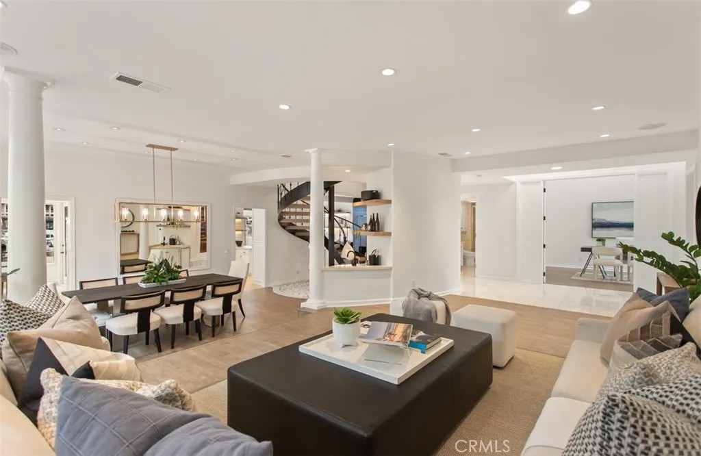 16201 Santa Barbara Lane