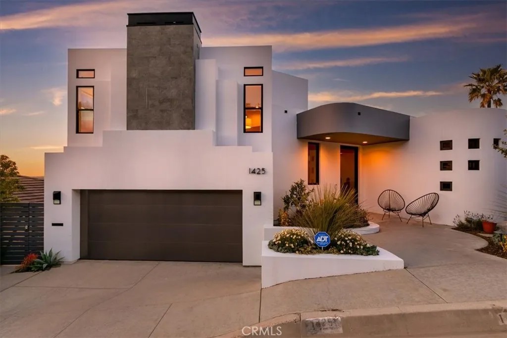 1425 Skyline Drive