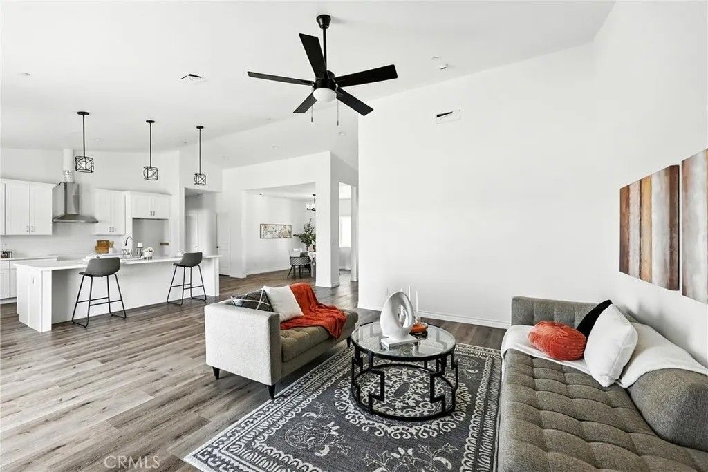 Photo of 16920 Danbury Ave, Hesperia, CA 92345 (MLS # PW25266813)