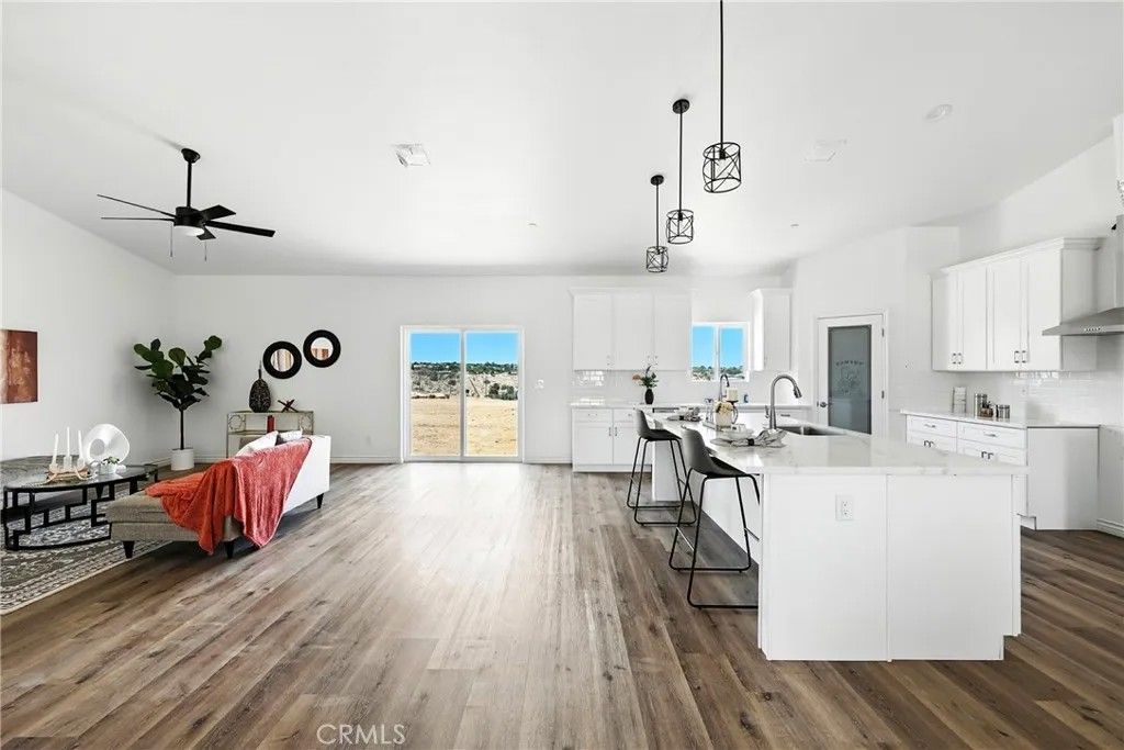 Photo of 16920 Danbury Ave, Hesperia, CA 92345 (MLS # PW25266813)