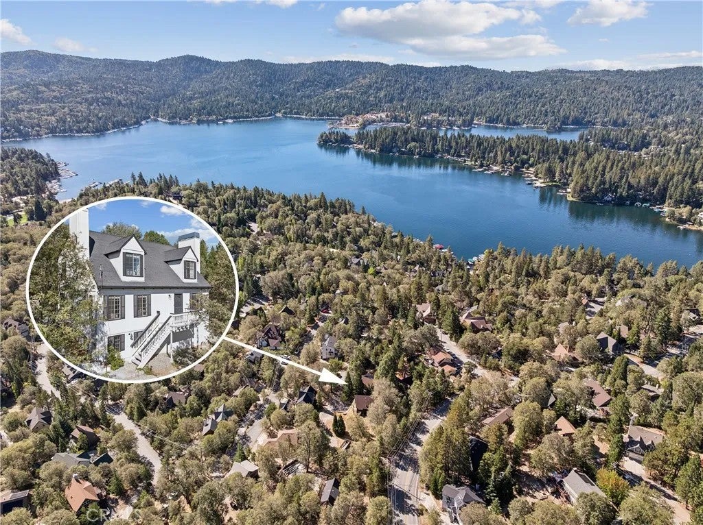 Photo of 27962 West Shore, Lake Arrowhead, CA 92352 (MLS # IG26205750)