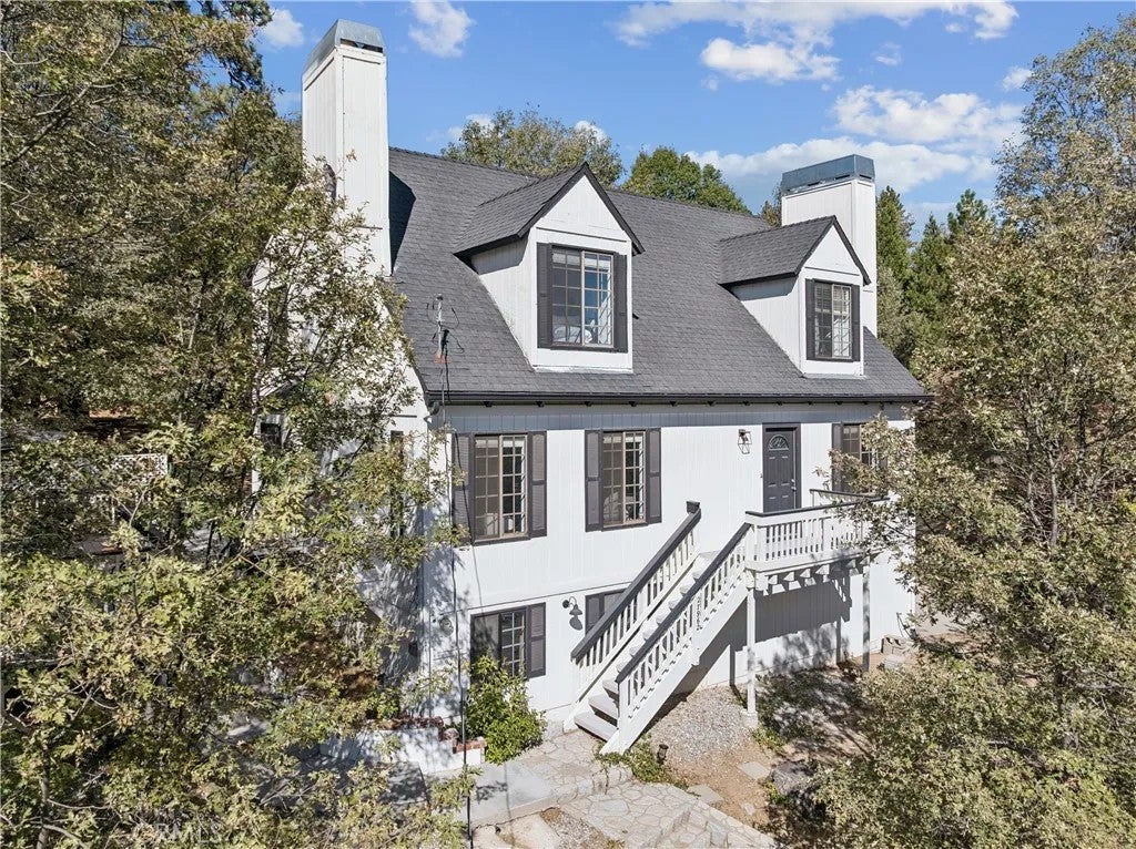 27962 West Shore