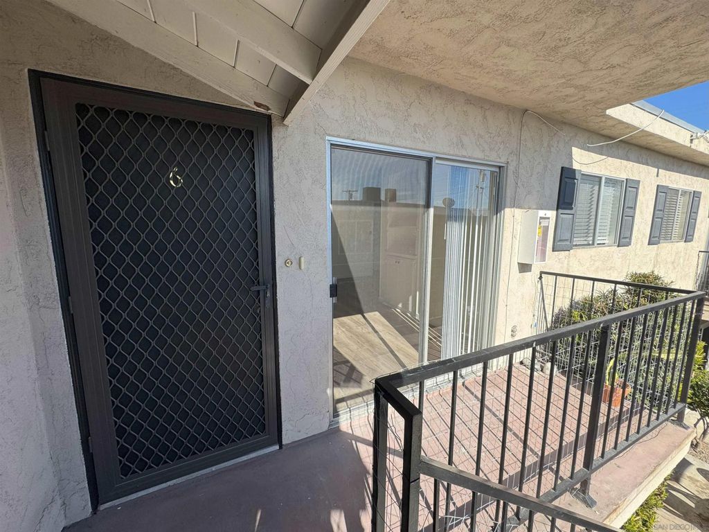 Photo of 3975 Idaho St #6, San Diego, CA 92104 (MLS # 260008760)