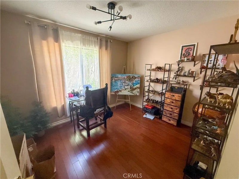 28982 Sam Place