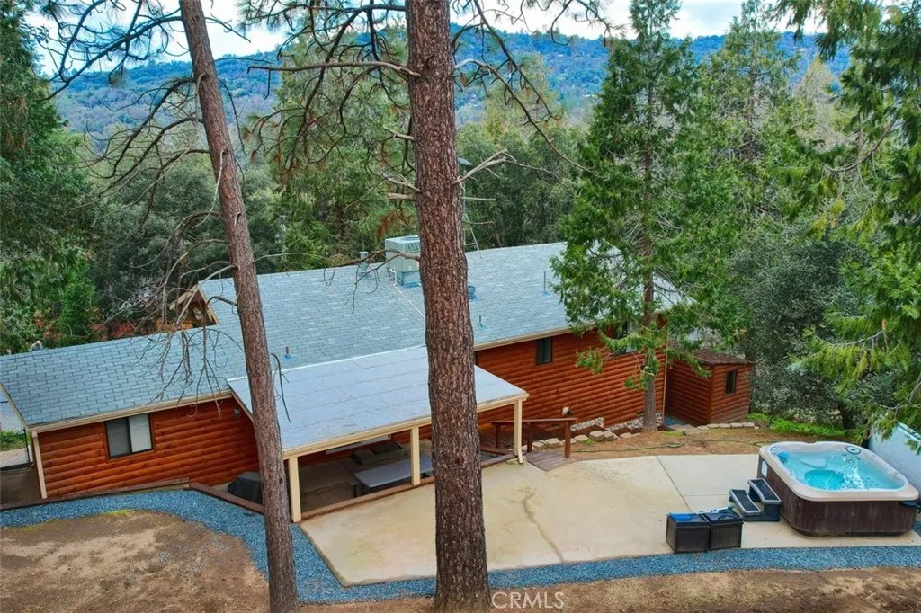 42583 Shady Lane