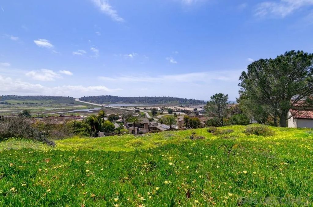 Photo of 0 Jeffrey Rd, Solana Beach, CA 92075 (MLS # 2600870)