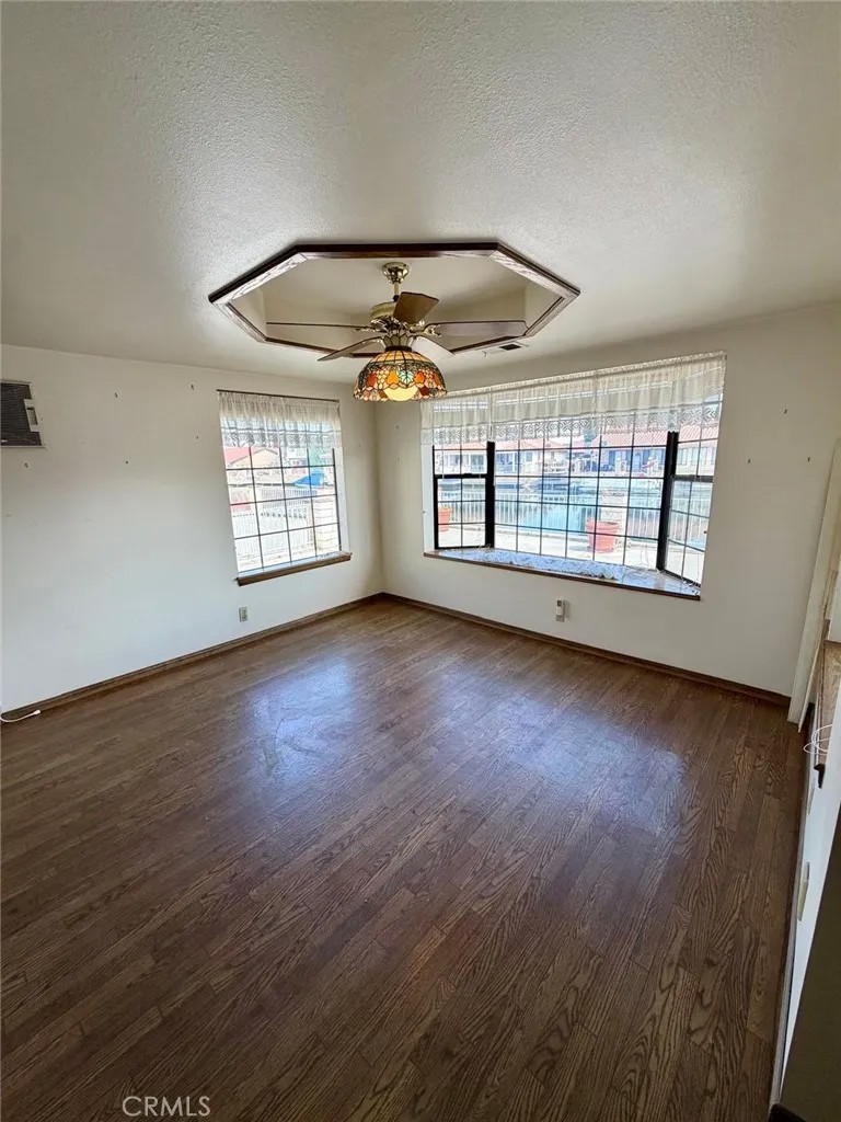 14397 Ironsides Lane