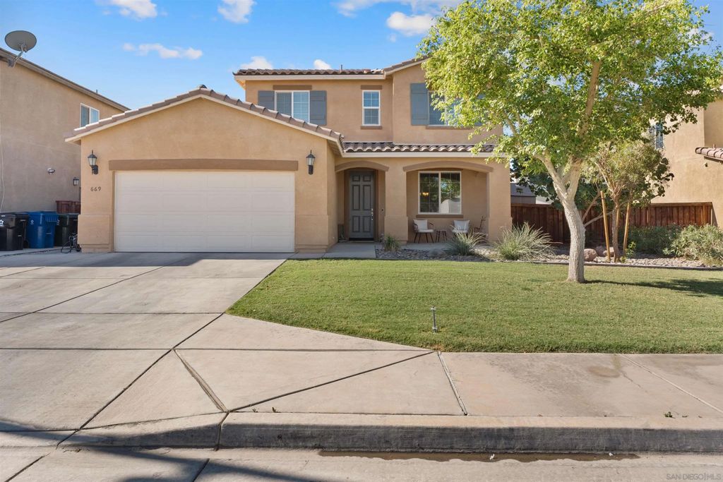 Photo of 669 Las Lomas, Imperial Beach, CA 92251 (MLS # 260009152)