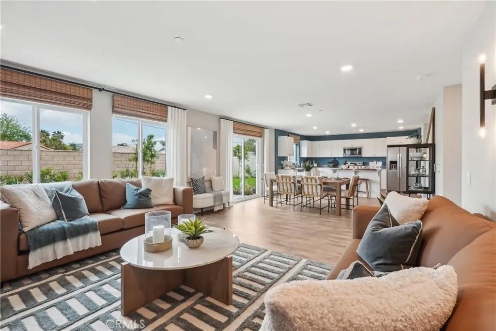 Photo of 434 Ivy Crest Drive, San Jacinto, CA 92582 (MLS # SW25243320)