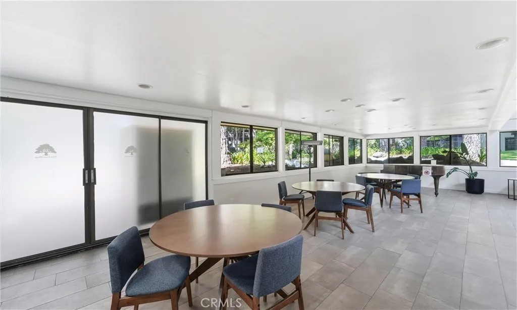 7740 Redlands