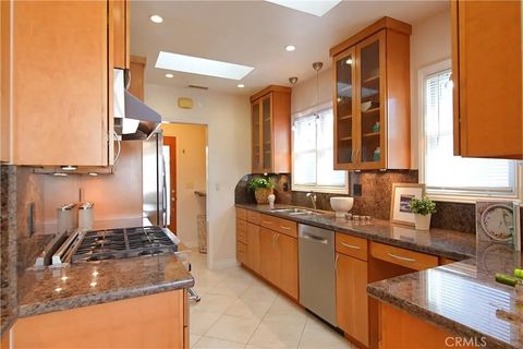 Tiny photo for 3828 Volk Avenue, Long Beach, CA 90808 (MLS # RS25236267)