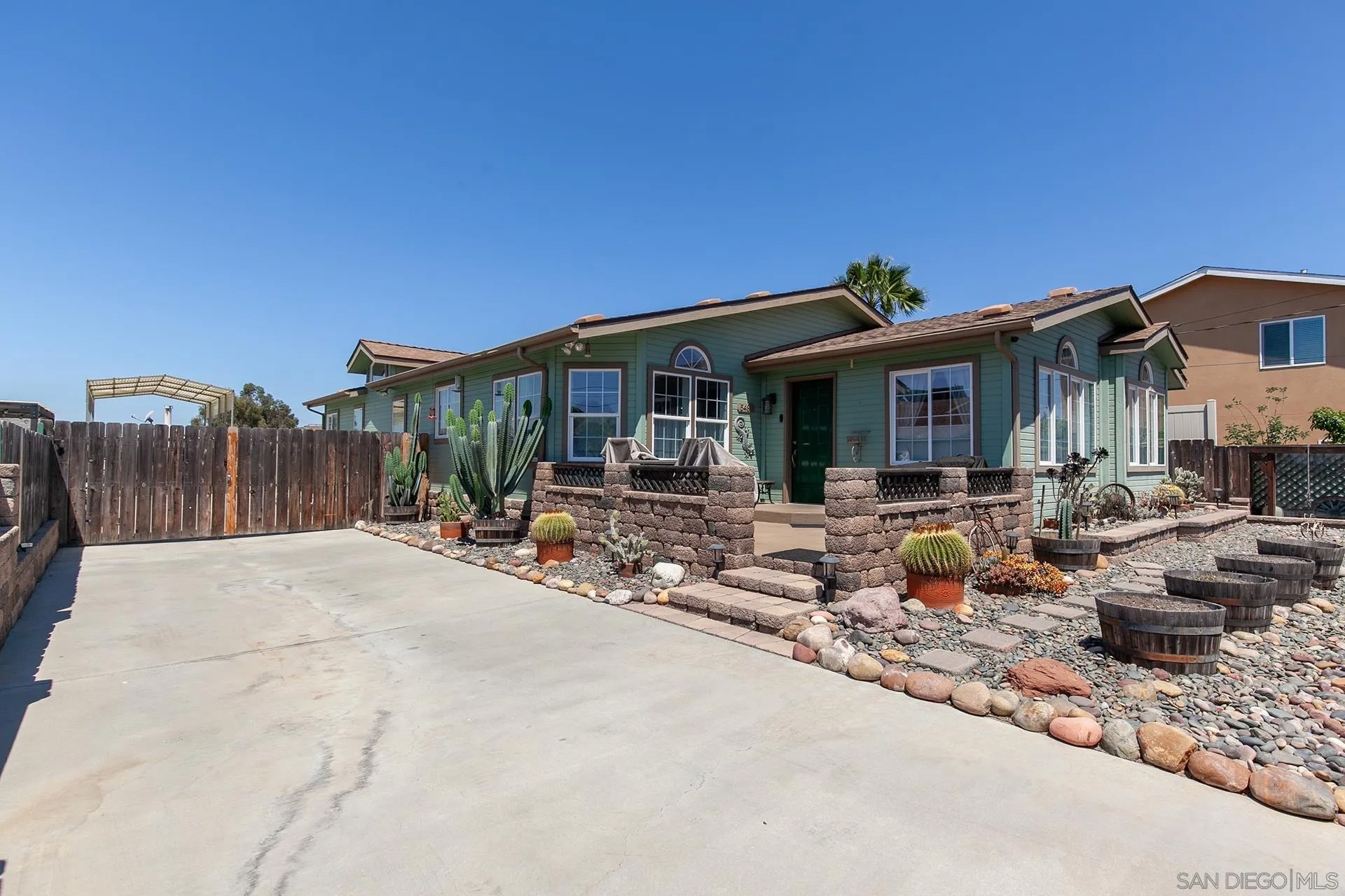 5480 HEIDI ST