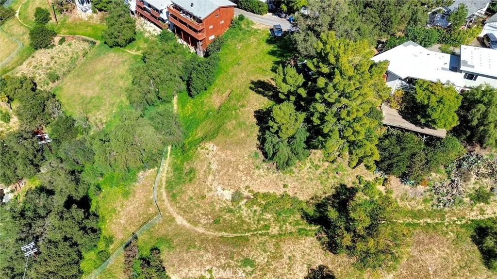 4327 CAMELLO ROAD