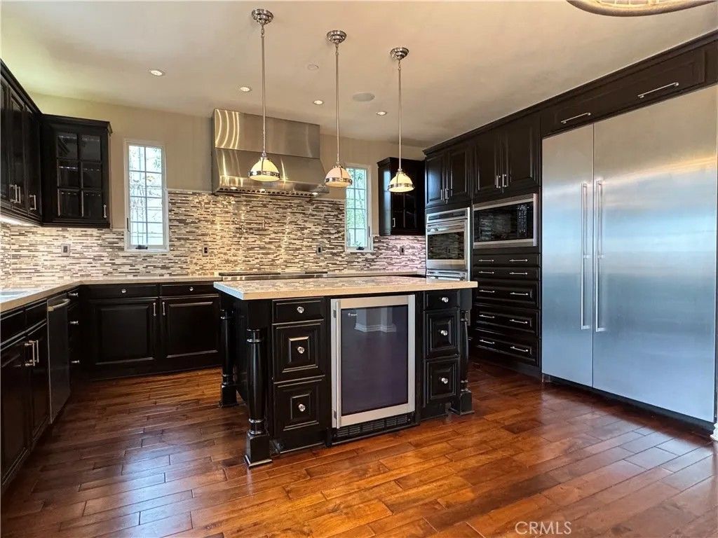 Photo of 19 Momento, Irvine, CA 92603 (MLS # PW25277068)