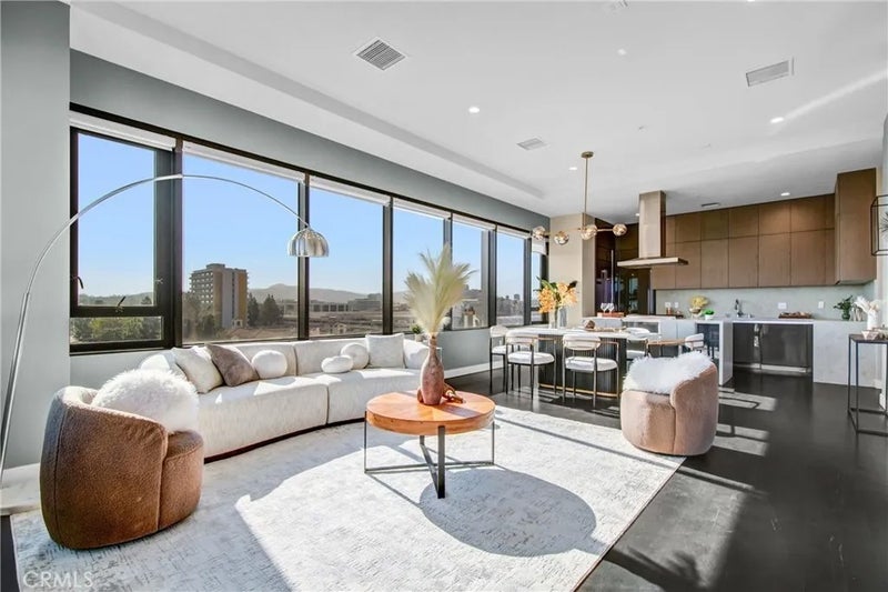388 Cordova Street 710