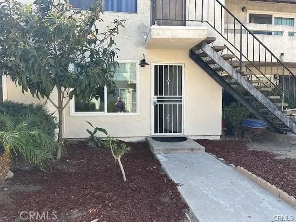Photo of 17425 Arrow Blvd, Fontana, CA 92335 (MLS # TR26086478)