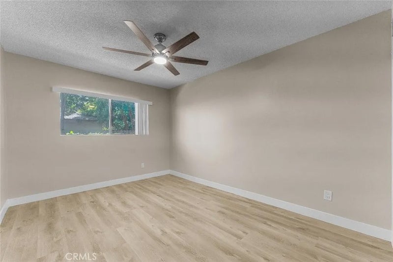 531 W Hyde Park