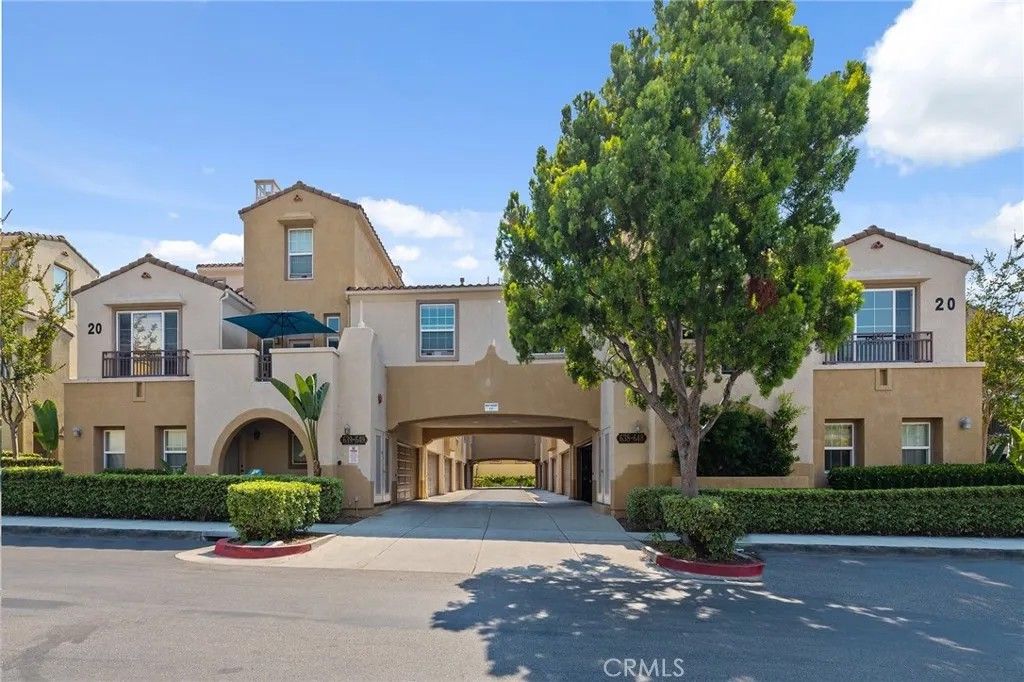 Photo of 647 Hatfield Drive, San Marcos, CA 92078 (MLS # SW25158926)