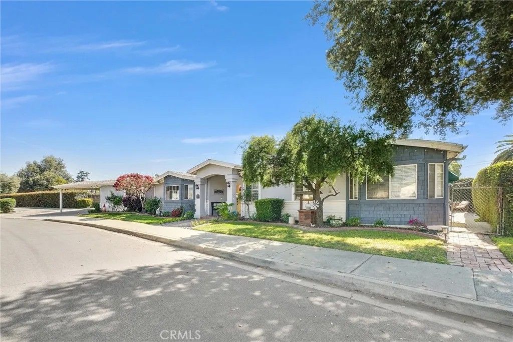 Photo of 2006 Peyton Rd, La Verne, CA 91750 (MLS # PW26060565)