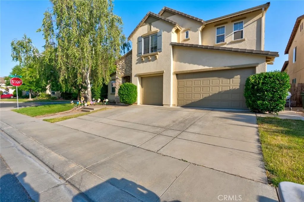 1254 Lurs Court