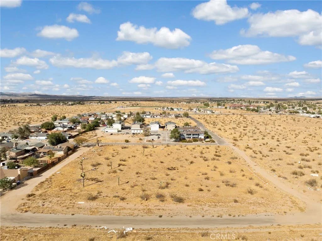 Photo of 0 Lawson, Adelanto, CA 92301 (MLS # HD26154949)