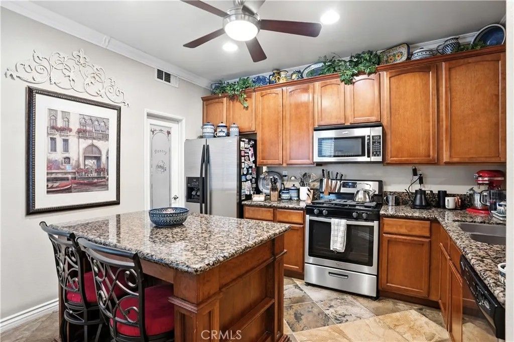 Photo of 15636 Vista Way #104, Lake Elsinore, CA 92532 (MLS # IV26055250)