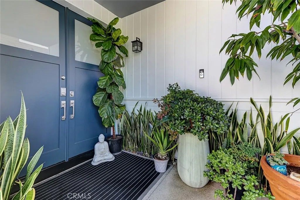 Photo of 1074 7th St, Hermosa Beach, CA 90254 (MLS # SB26034782)