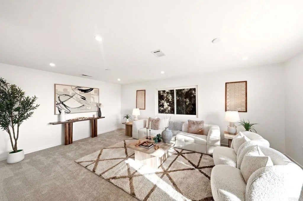 737 Alta Vista Drive