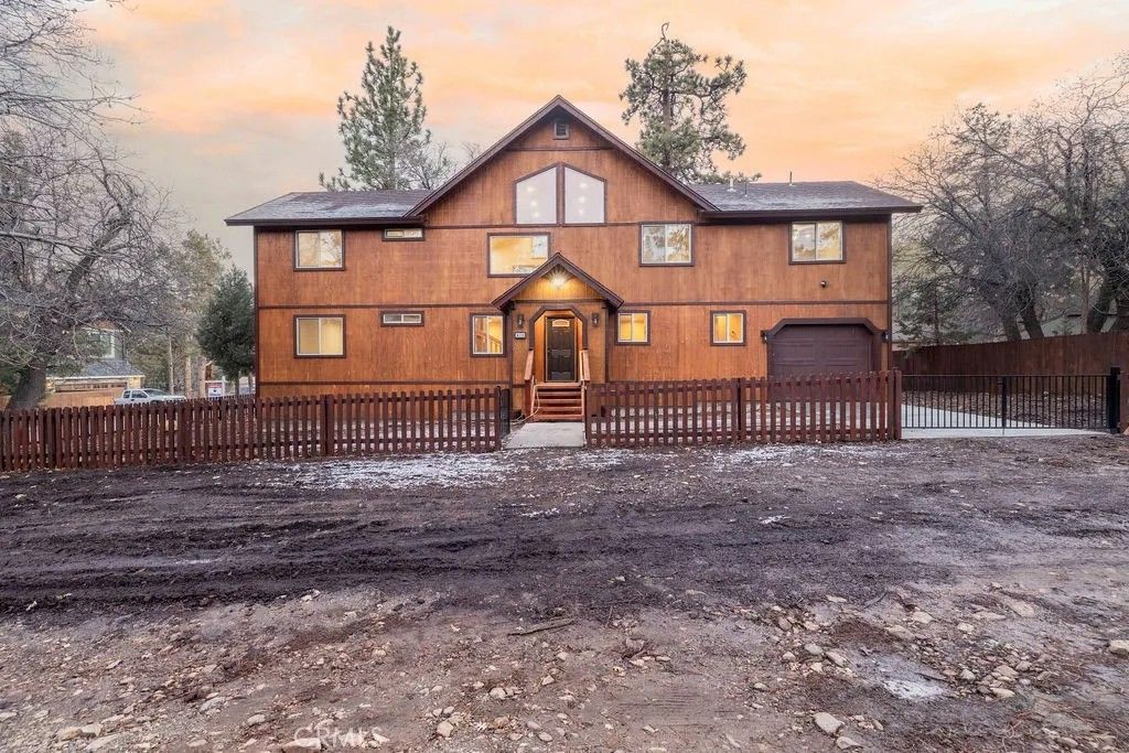 Photo of 478 Cedar Lane, Sugarloaf, CA 92386 (MLS # IG25277464)