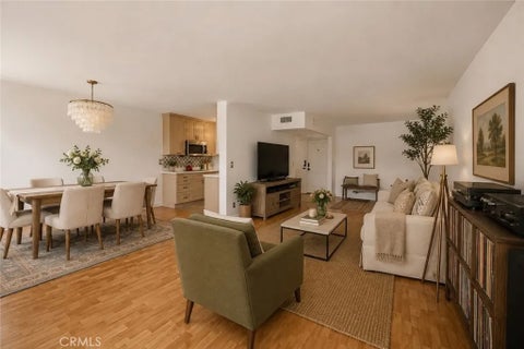 Photo of 14141 Dickens St #312, Sherman Oaks, CA 91423 (MLS # SR26196702)