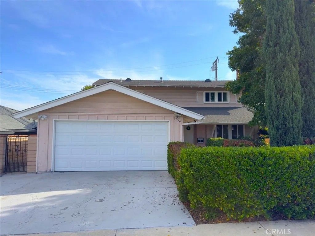 Photo of 1754 Bluestone Ln, Monterey Park, CA 91755 (MLS # AR25271725)