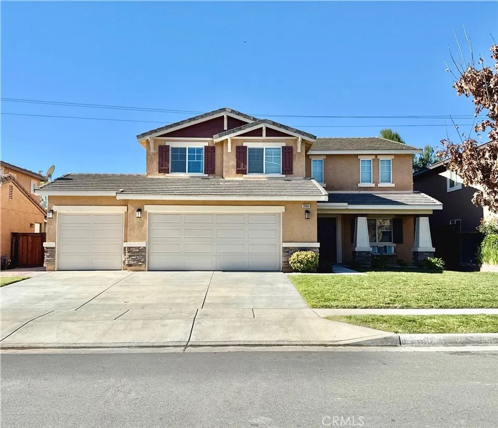 Photo of 29064 Azara St, Murrieta, CA 92563 (MLS # PW26009420)