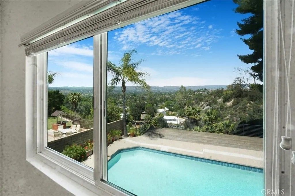 Photo of 22903 De Kalb Drive, Calabasas, CA 91302 (MLS # SR26097796)