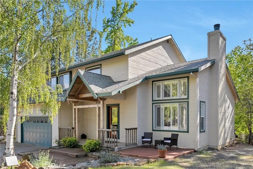 Photo of 5424 Cabernet Way, Forest Ranch, CA 95942 (MLS # SN26090646)