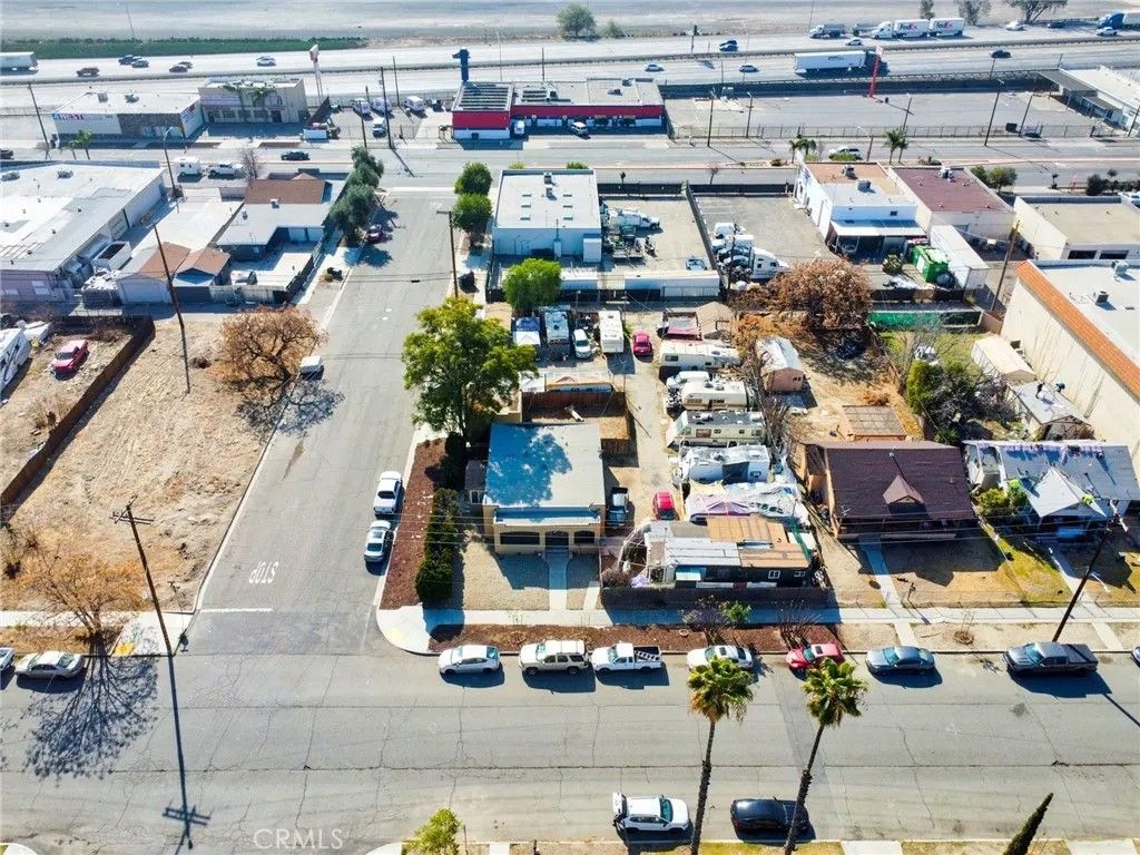 Photo of 584 E H Street, Colton, CA 92324 (MLS # TR25252302)