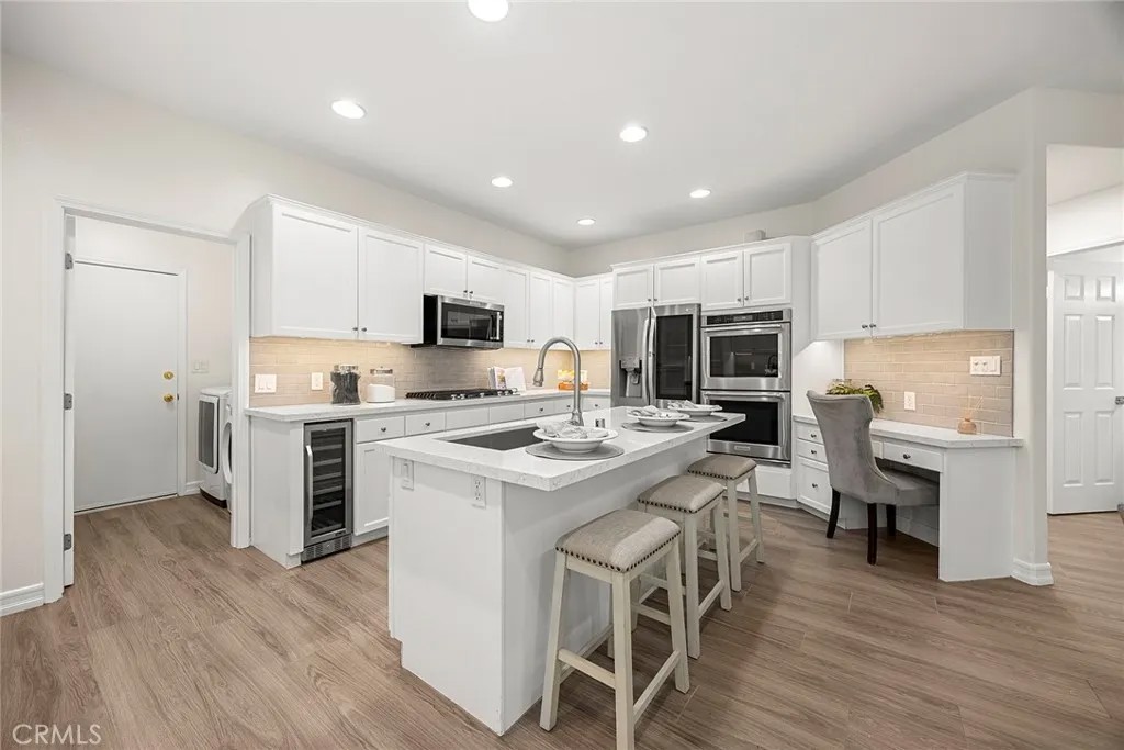 8754 E Banner Ridge