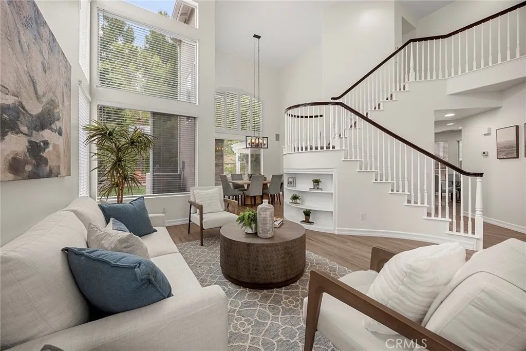 8754 E Banner Ridge