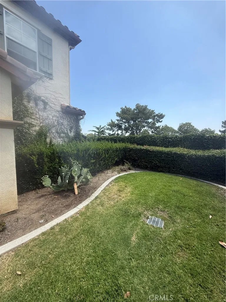 2750 E Oak Hill 21