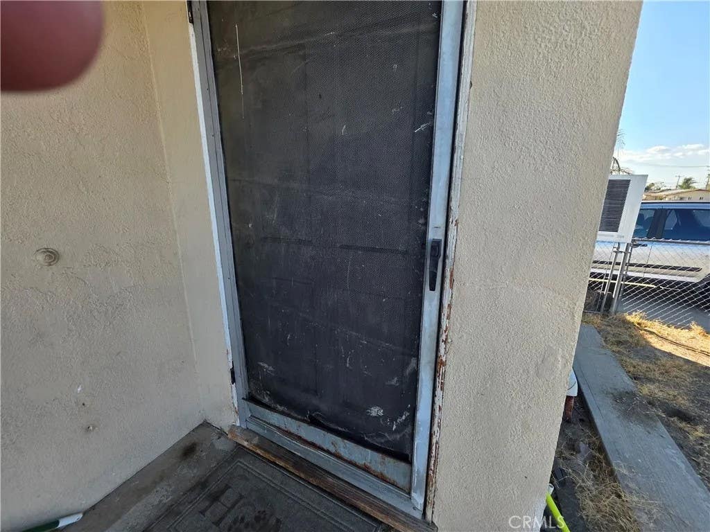 Photo of 264 N Dillon AVE, San Jacinto, CA 92583 (MLS # IV26178918)